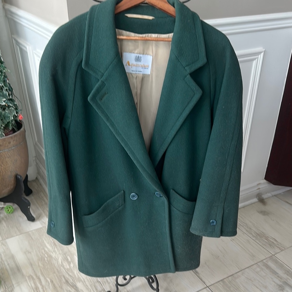 Elegant Vintage Dark Green 100% pure Virginia Wool  Coat